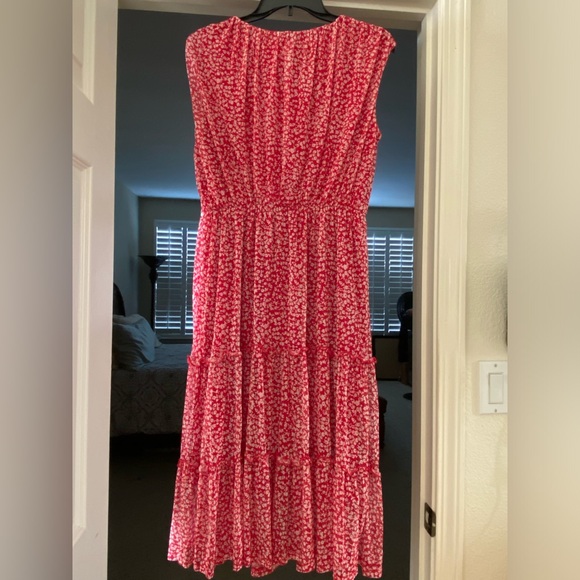 Kate and Lily Cap Sleeve Dress Size 8
NWT - Picture 2 of 3